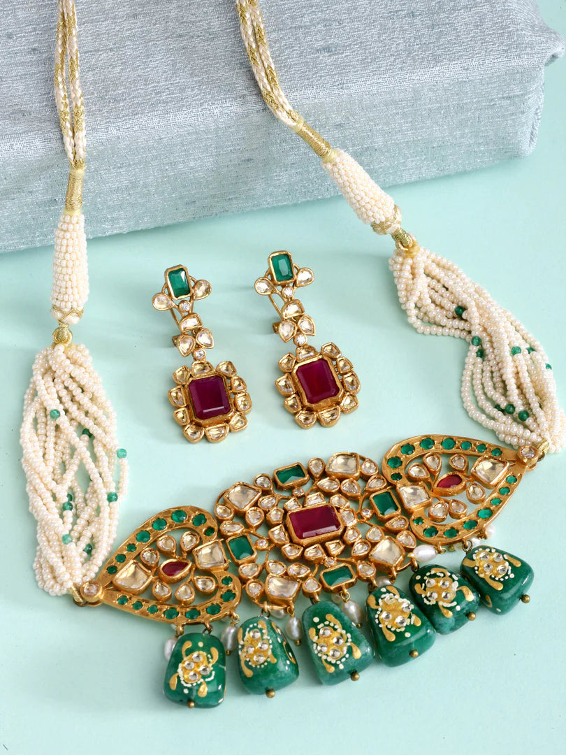 Manita Jadau Choker Set