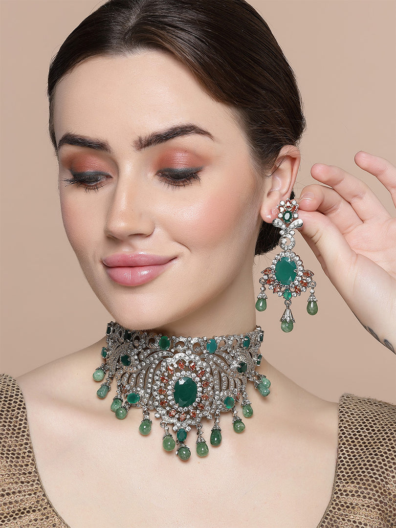 Meher Necklace Set with Earrings