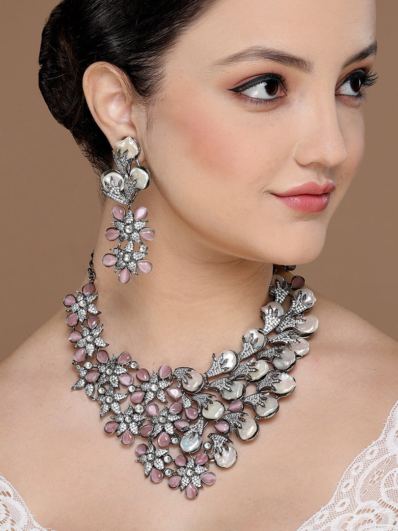 Diti Rose Quartz Necklace Set with Earrings