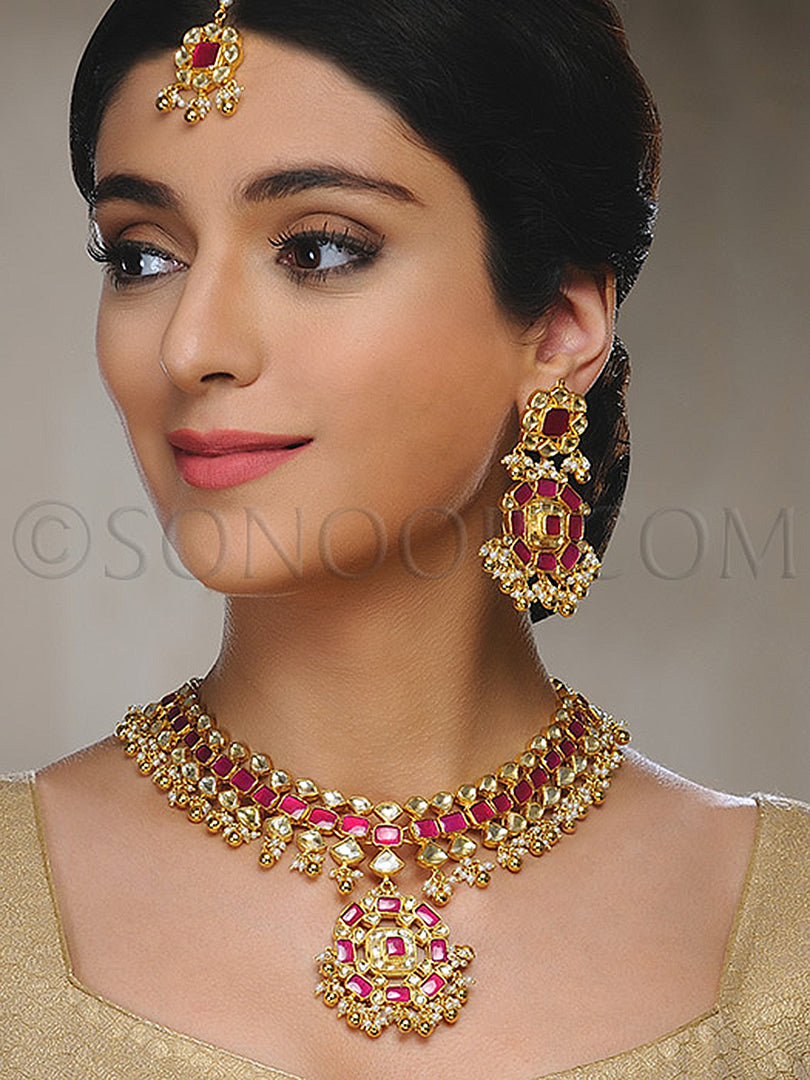 Vonisha Kundan Red Jade Bridal Set