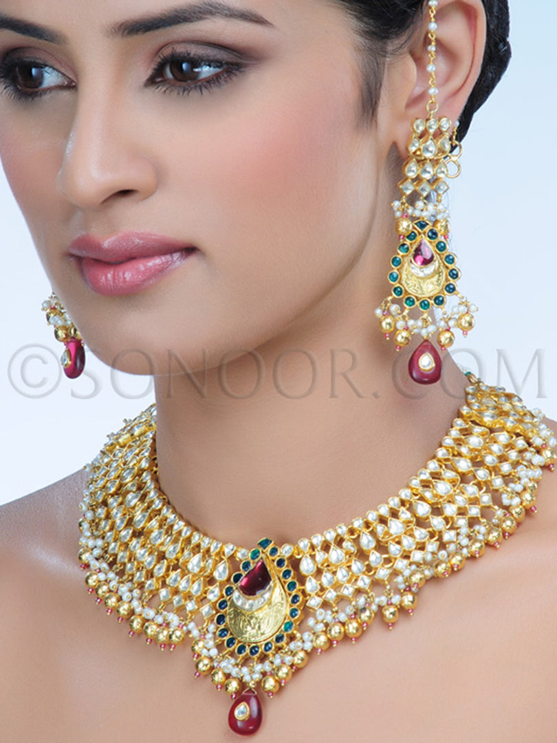 Mahua Meena Kari Kundan Big Necklace Set