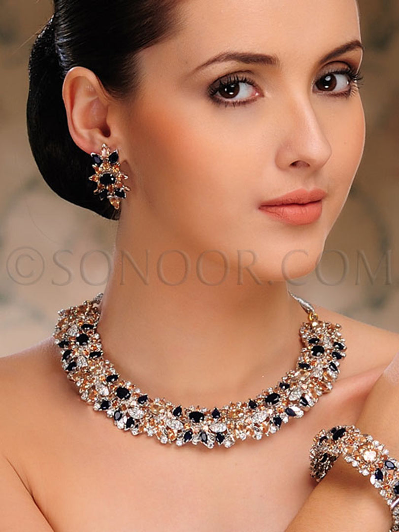 Naira Victorian Black Stone Necklace Set With Cubic Zircons
