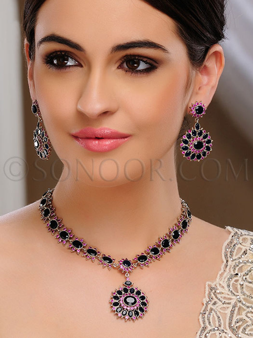 Vishi Antique Polki Zircon Necklace Set