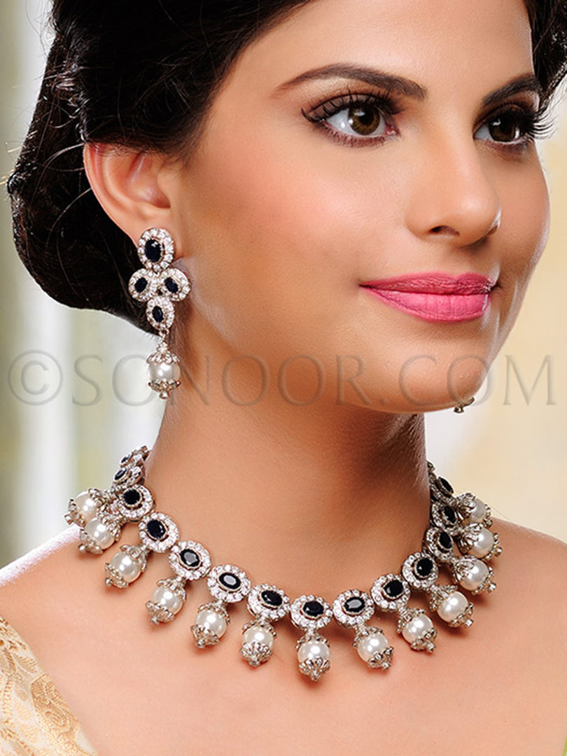 Fulki CZ Pearl & Black sStone Necklace