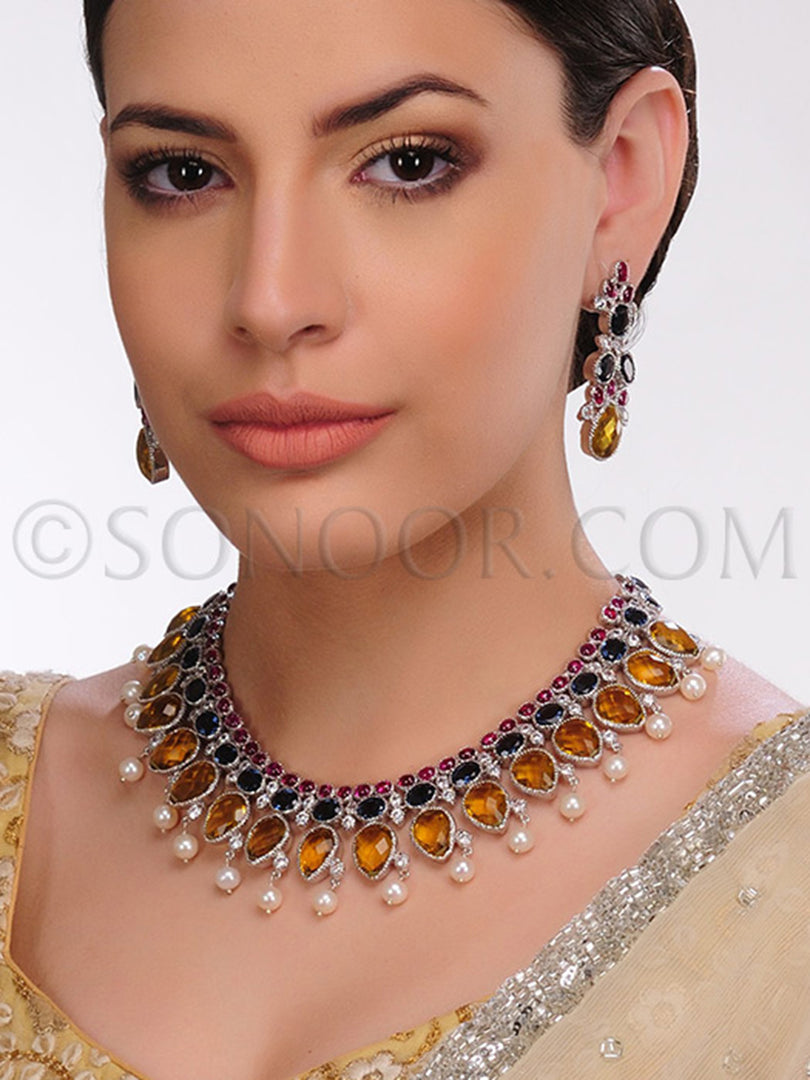 Arvi Natural Stone Necklace Set