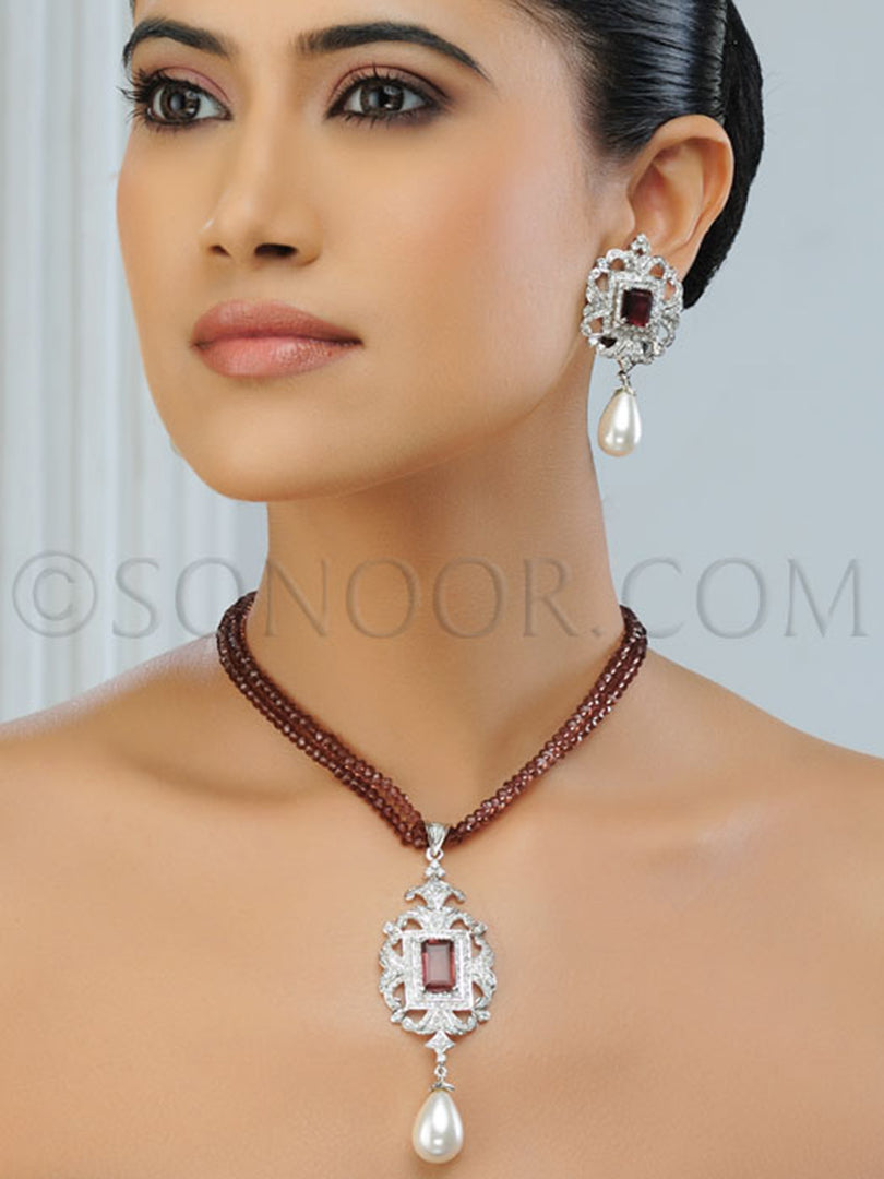 Vinisha Silver Finish Garnet Pendant Set