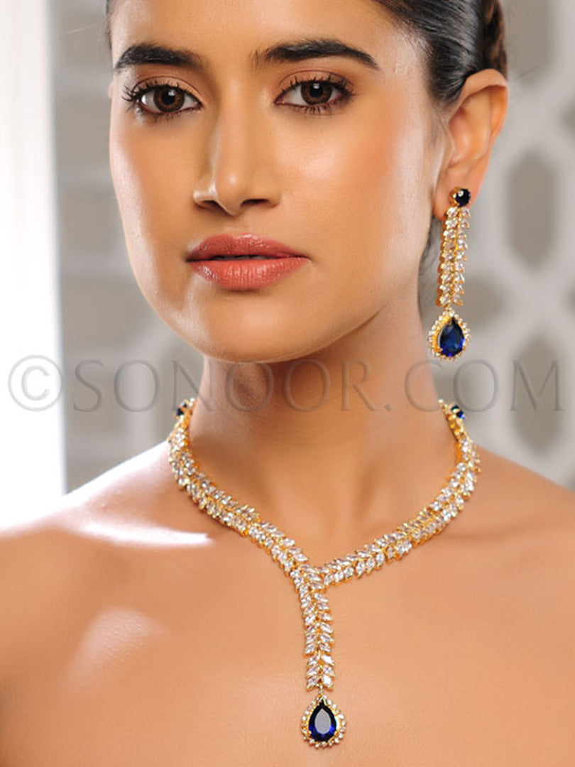 Vritti Czee Bigets Iolite Pendant Set