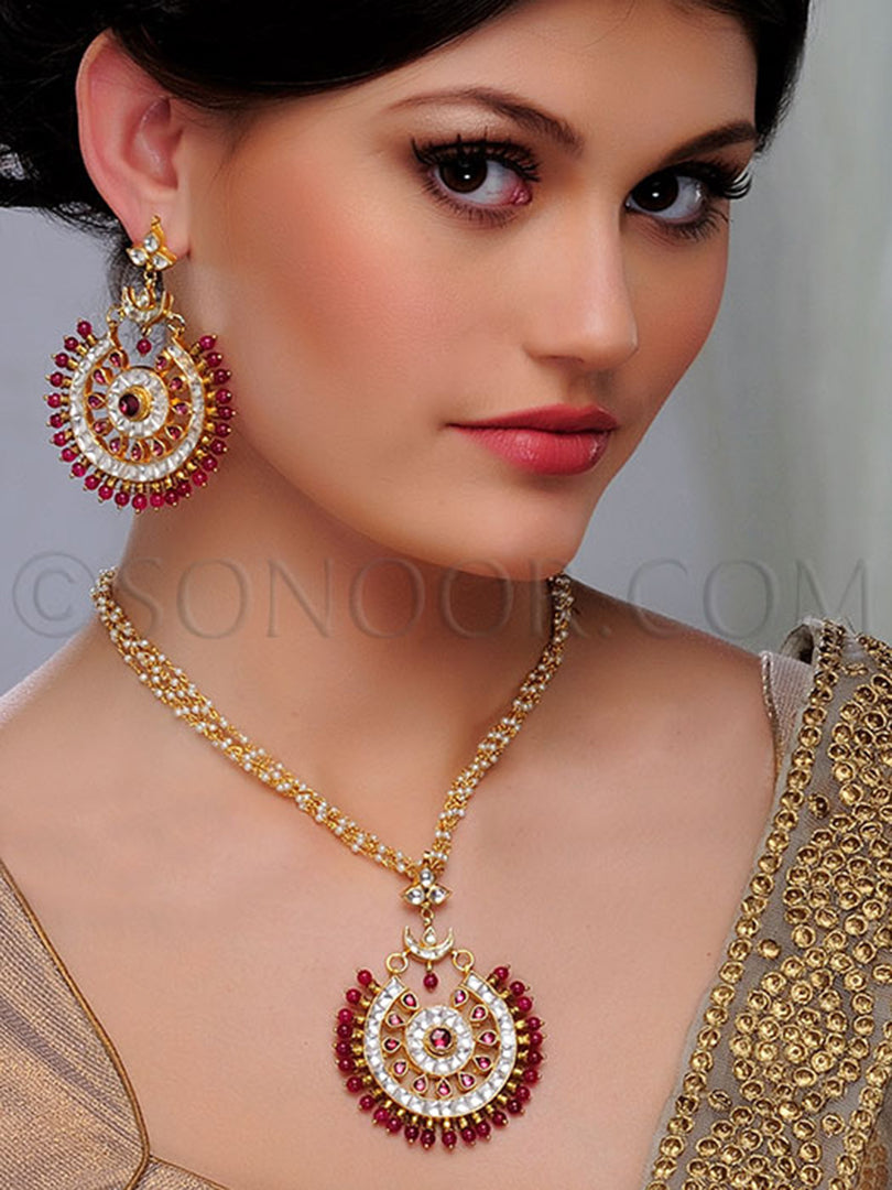 Shulika Jade Pachi Kundan Pendant Set