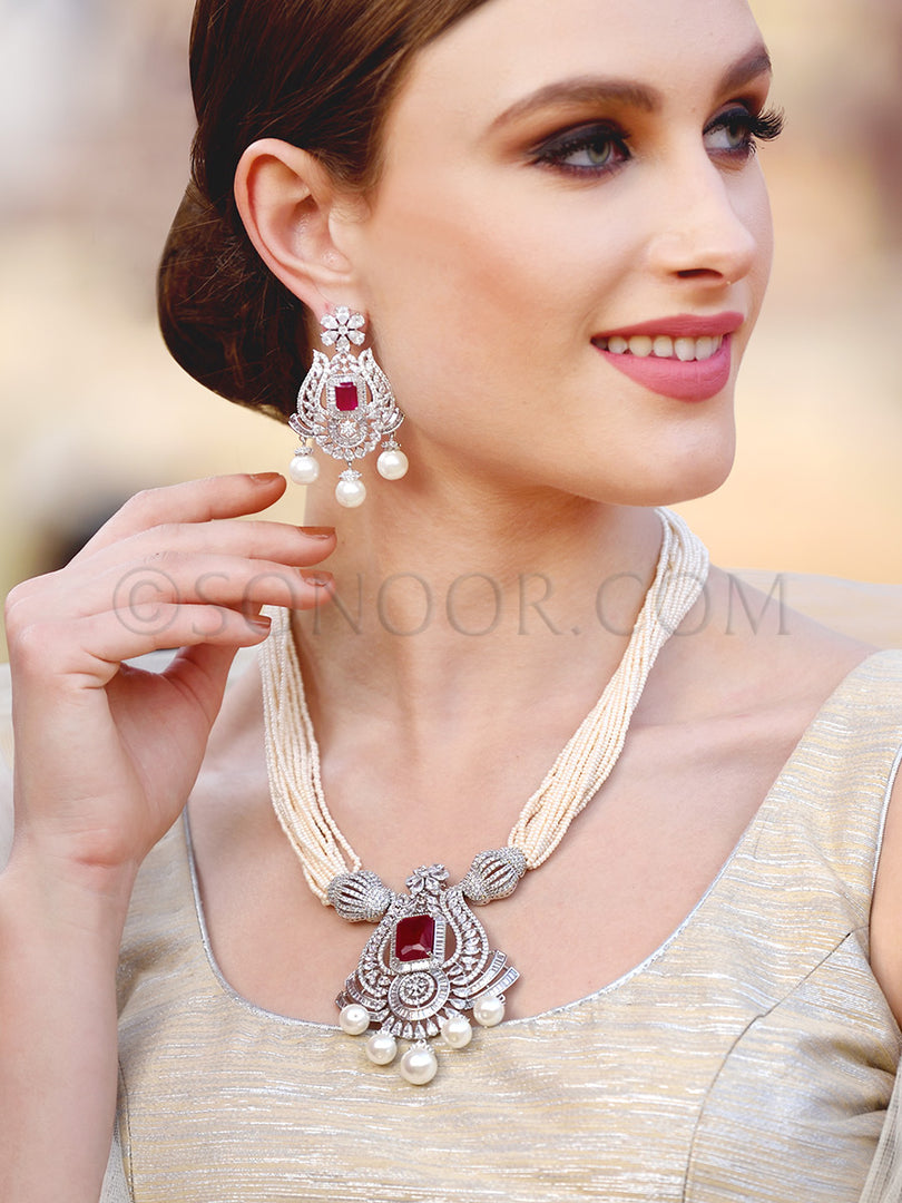 Veni CZ Multi Pearl String Pendant Set