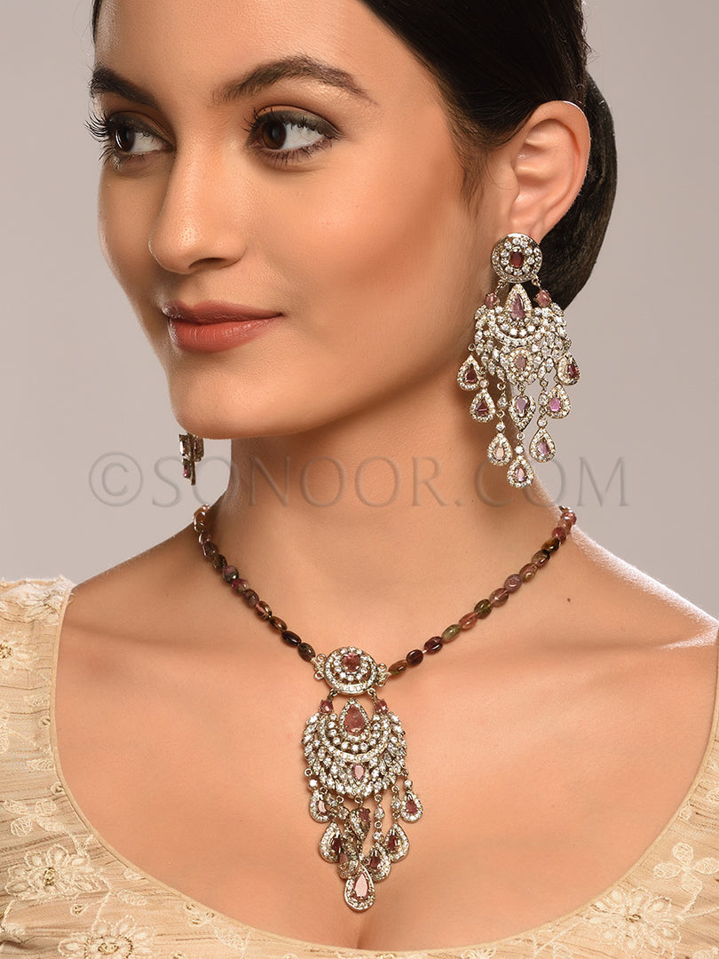 Saavini CZ Agate Beads String Pendant Set