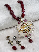 Load image into Gallery viewer, Sehar Rhodium Finish Red Jade Pendant Set
