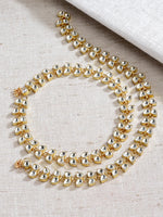 Load image into Gallery viewer, Leaf Pattern Gold Finish Kundan Payal
