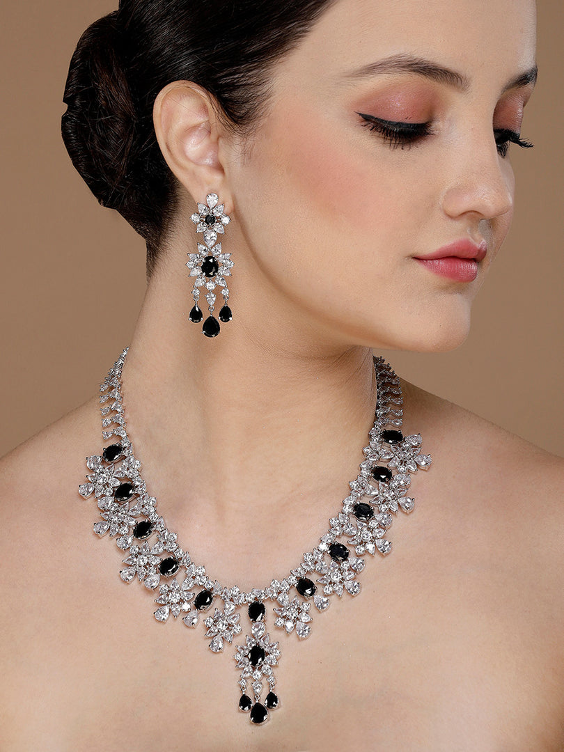 Durpa black Stone necklace set