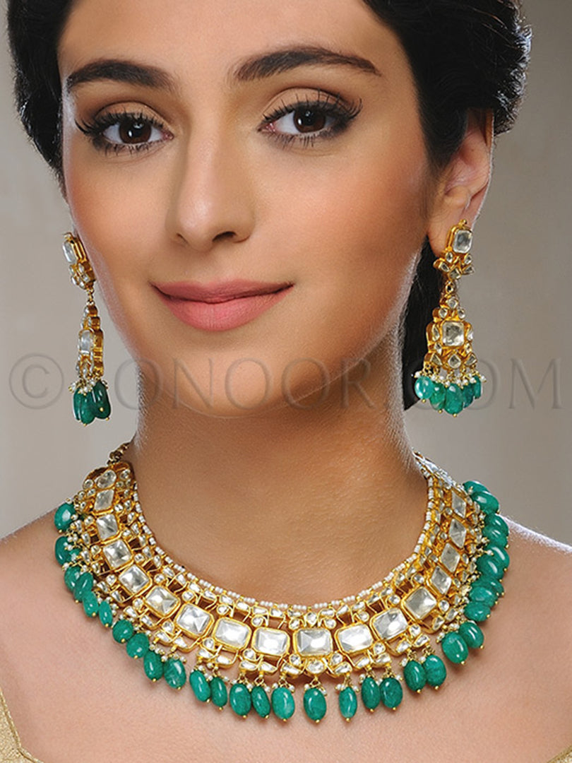 Abia Kundan & Green Drop Necklace