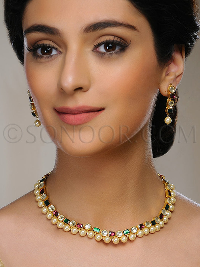 Joshni Kundan Pearl Small Necklace Set