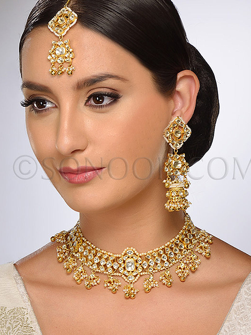 Manini Gold Plated Kundan Necklace Set