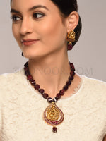 Load image into Gallery viewer, Yashmani Victorian Trimuleen Pendant set
